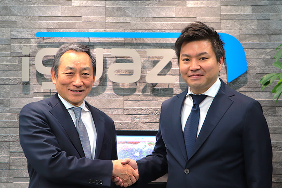 株式会社イグアス 代表取締役社長 矢花達也と株式会社MONO-X 代表取締役 藤井星多 氏